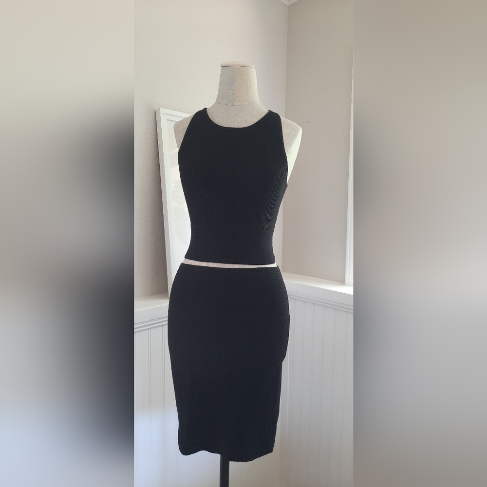 House of harlow Top and skirt set